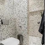 Apartament Domillion 1bdr Brand-new Uzupis W Free Parking Wilno